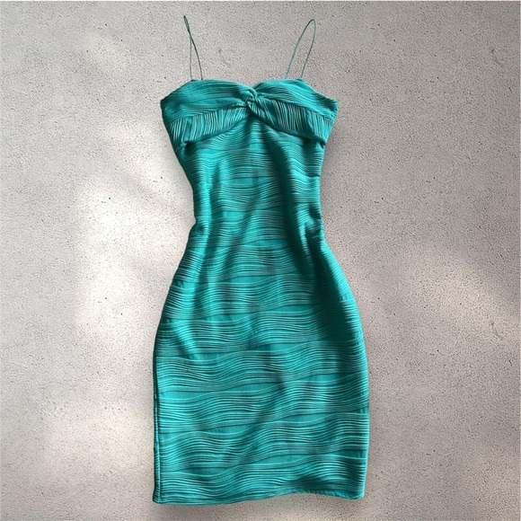 NWOT Derek Heart dress perfect for easter! - Picture 1 of 4
